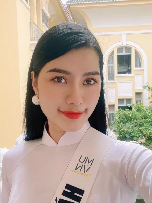 Hoàng Thị Nhung Hoàng Thị Nhung