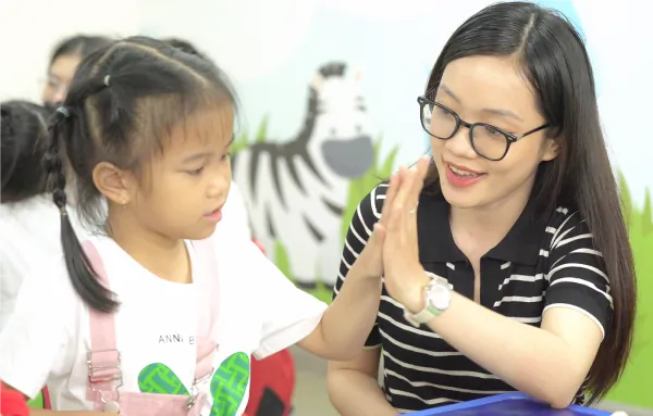 Phụ huynh bé Nguyễn Tất Minh Phương Phụ huynh bé Nguyễn Tất Minh Phương