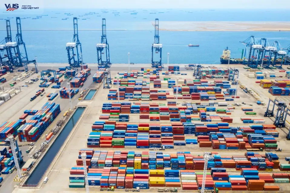 125+ từ vựng học tiếng Anh chuyên ngành Logistics phải biết
