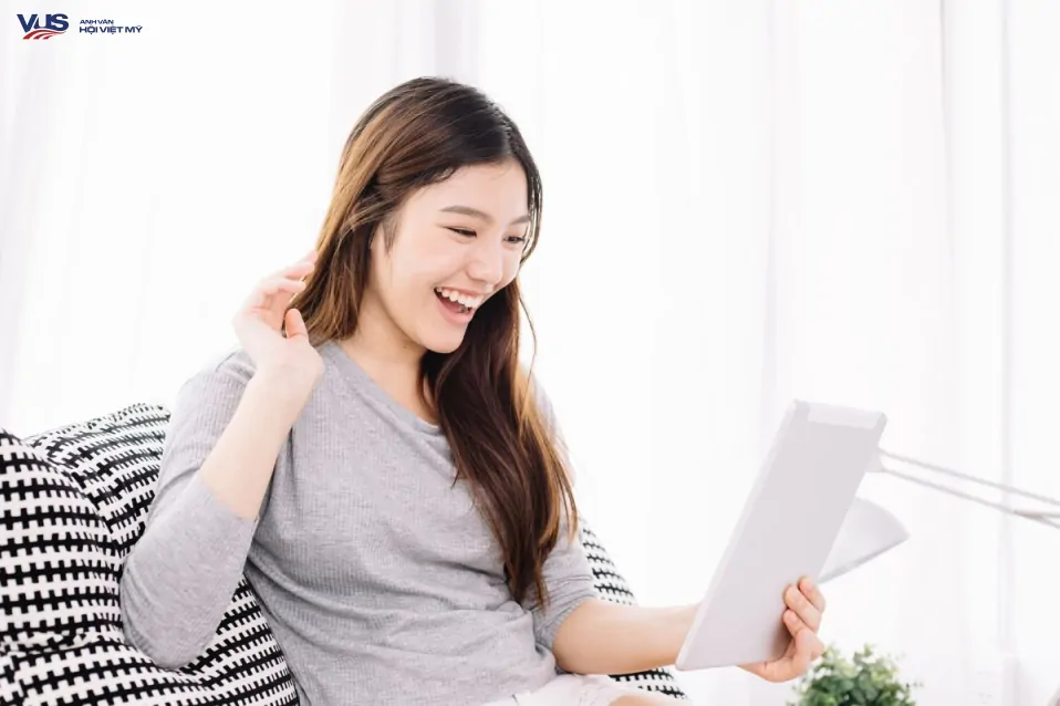 Tiếng Anh cho người mới bắt đầu: Thách thức & lộ trình cụ thể