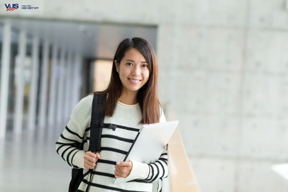 VUS gợi ý lộ trình học tiếng Anh cho người mới bắt đầu chuẩn